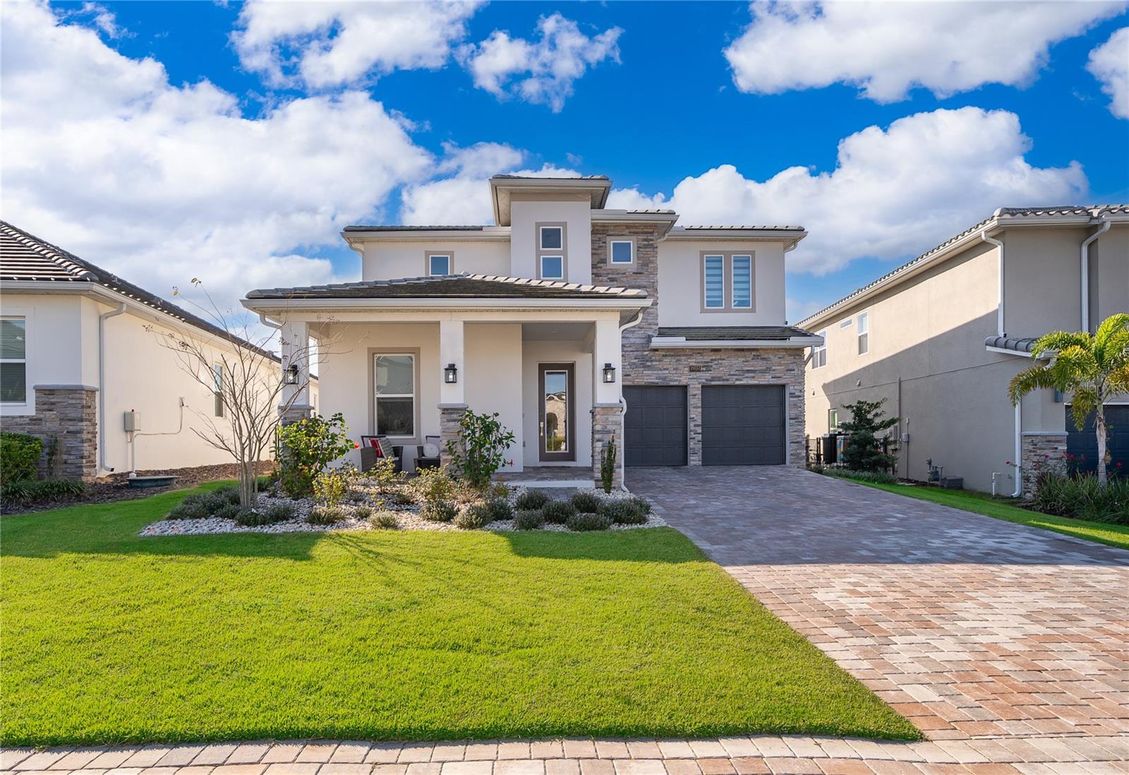 BELLA COLLINA WEST SUB - Residential
