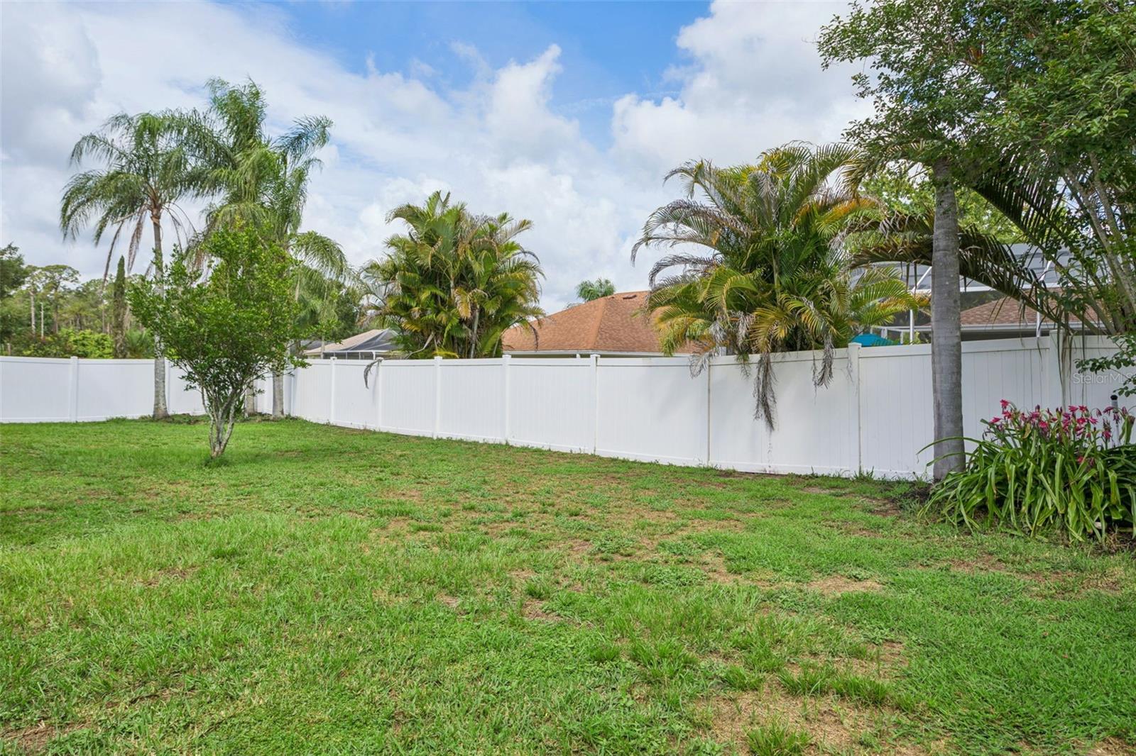 WYNDHAM LAKE SUB PH ONE - Residential