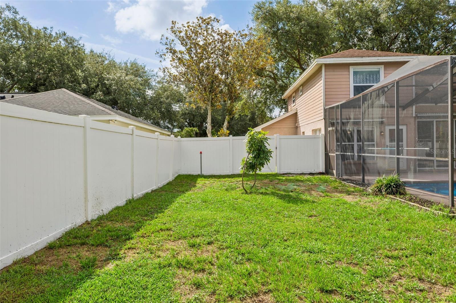 WYNDHAM LAKE SUB PH ONE - Residential