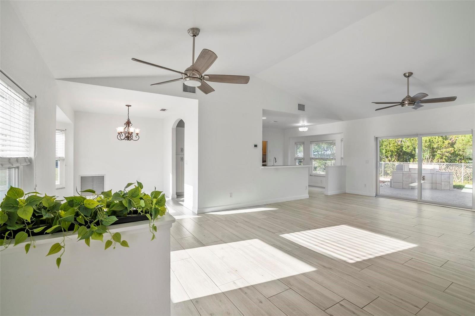 VENICE EAST SEC 1 2ND ADD - Residential Lease