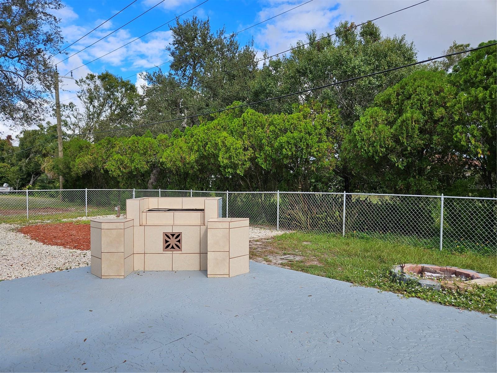 VENICE EAST SEC 1 2ND ADD - Residential Lease