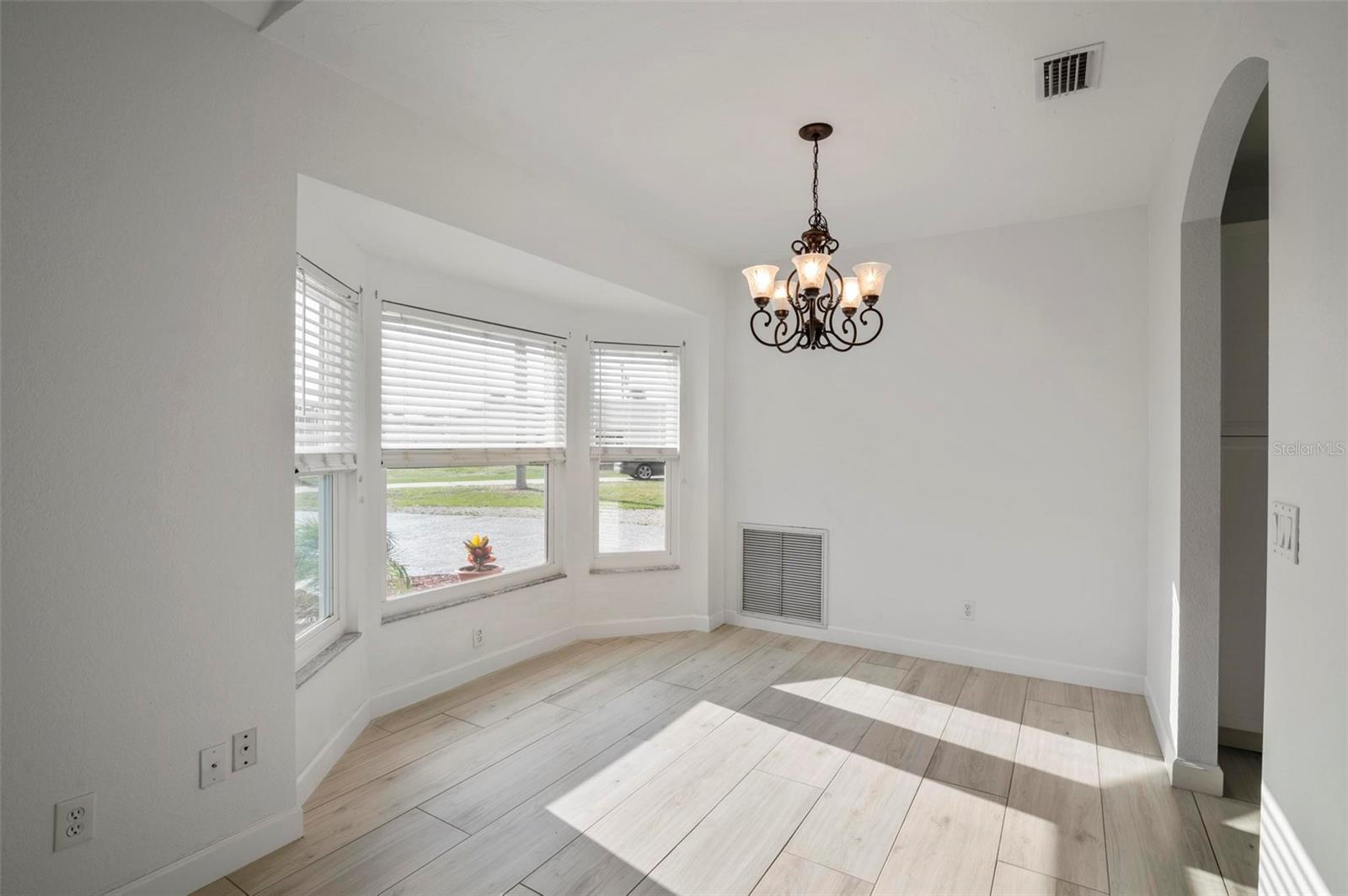 VENICE EAST SEC 1 2ND ADD - Residential Lease