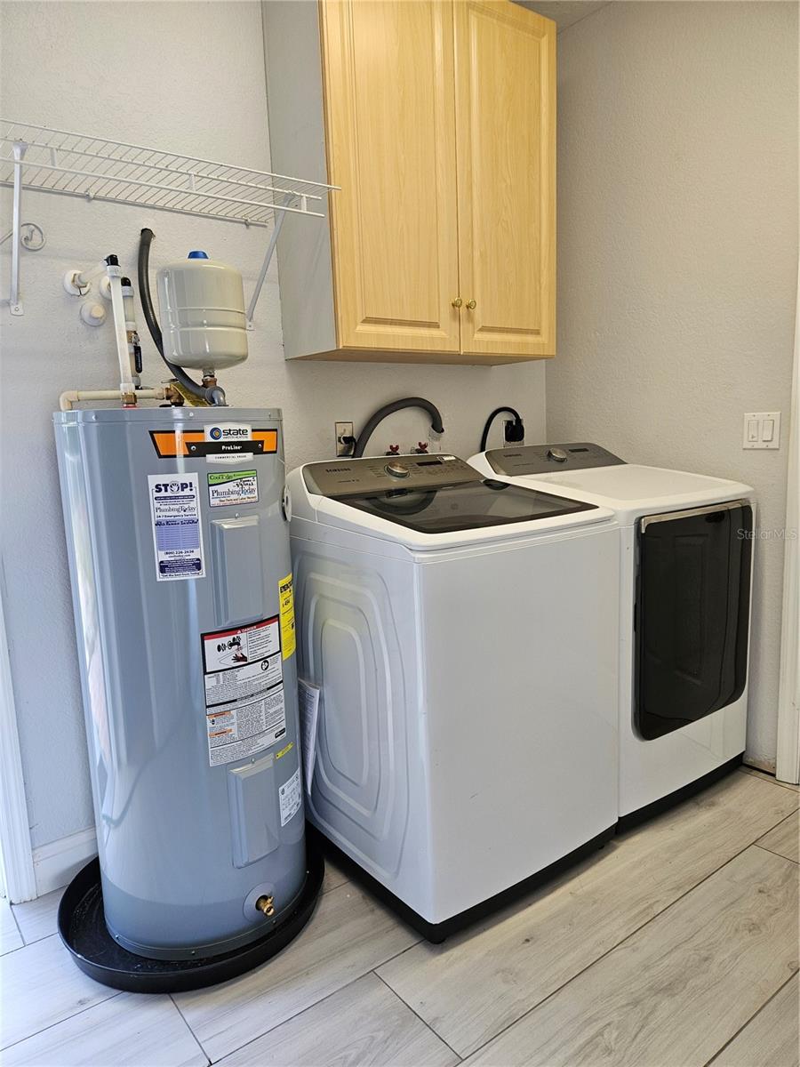 VENICE EAST SEC 1 2ND ADD - Residential Lease
