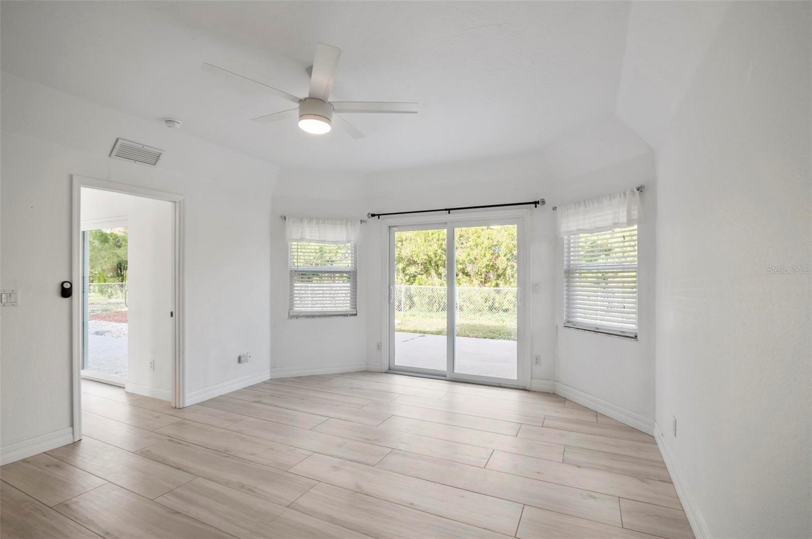 VENICE EAST SEC 1 2ND ADD - Residential Lease