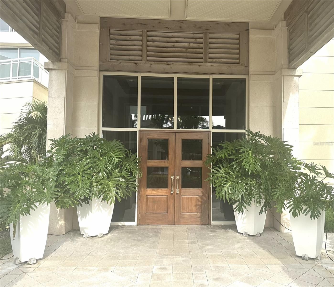 THE BEACH RESIDENCES - Residential