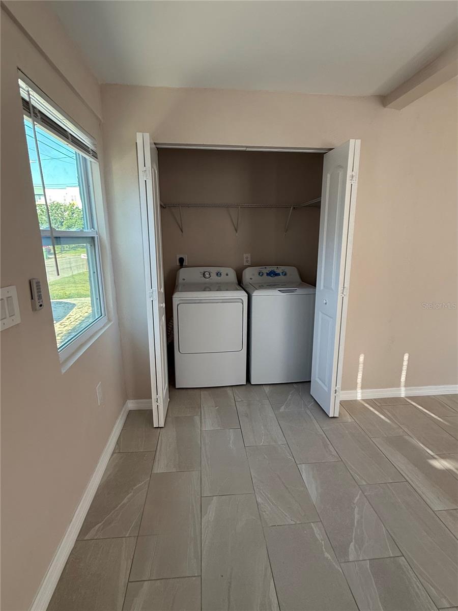 EDGEWOOD 3RD ADD - Residential