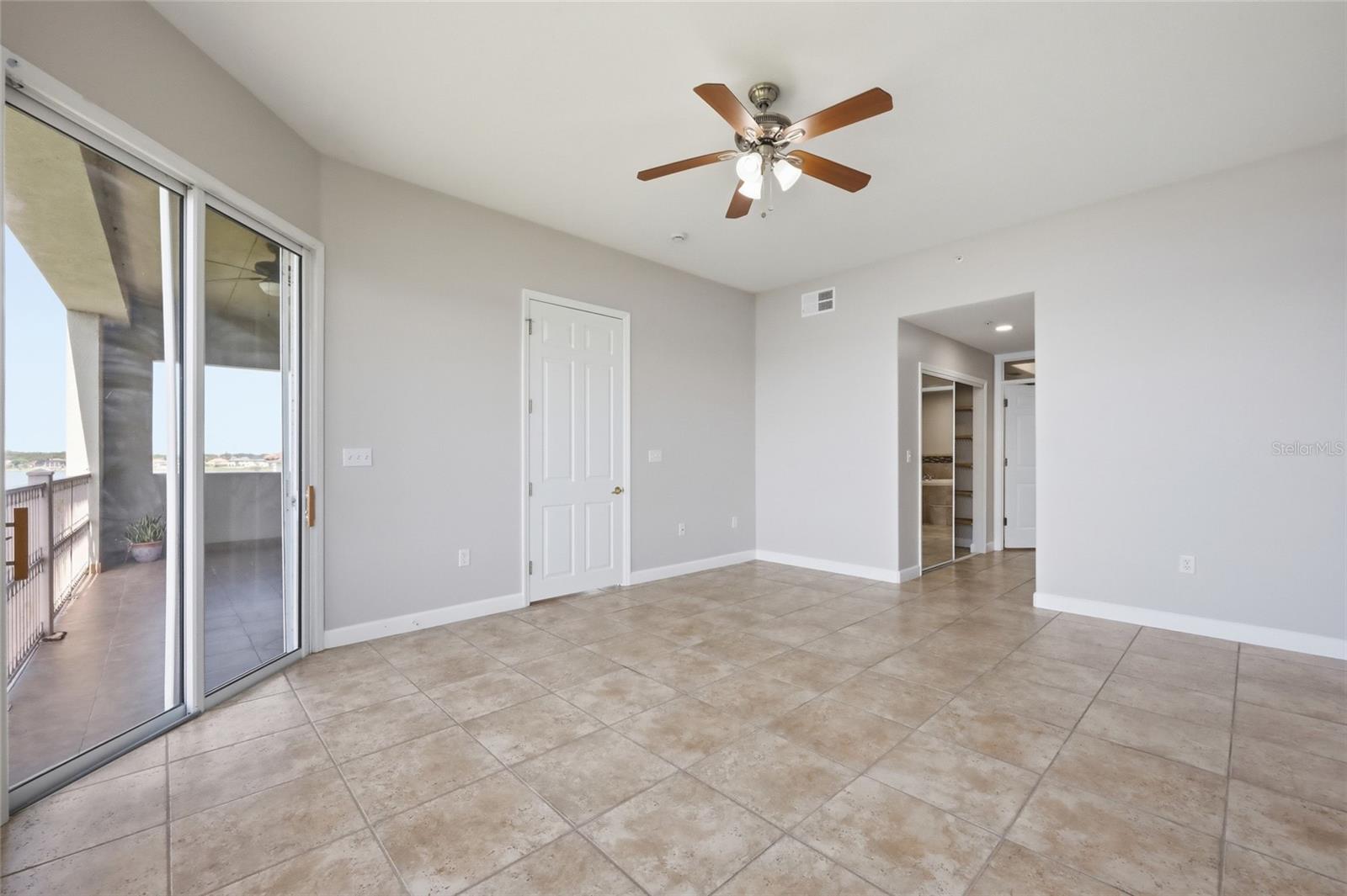 VIZCAYA HEIGHTS CONDO OR 6575 1315 - Residential