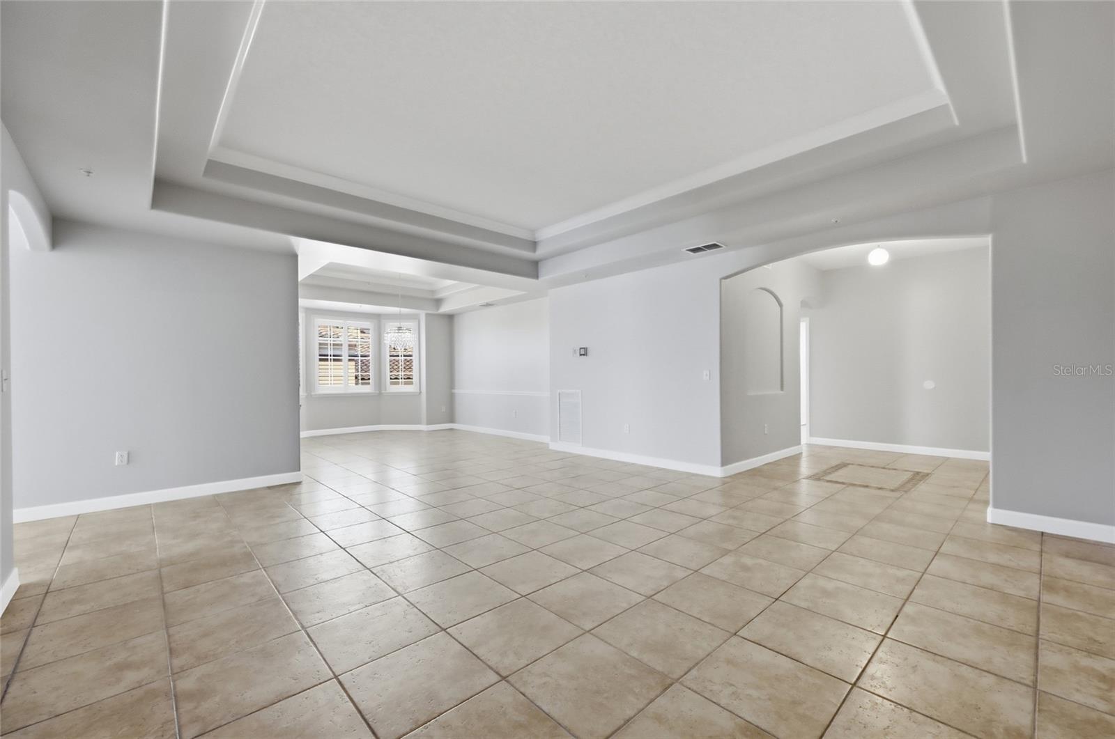 VIZCAYA HEIGHTS CONDO OR 6575 1315 - Residential
