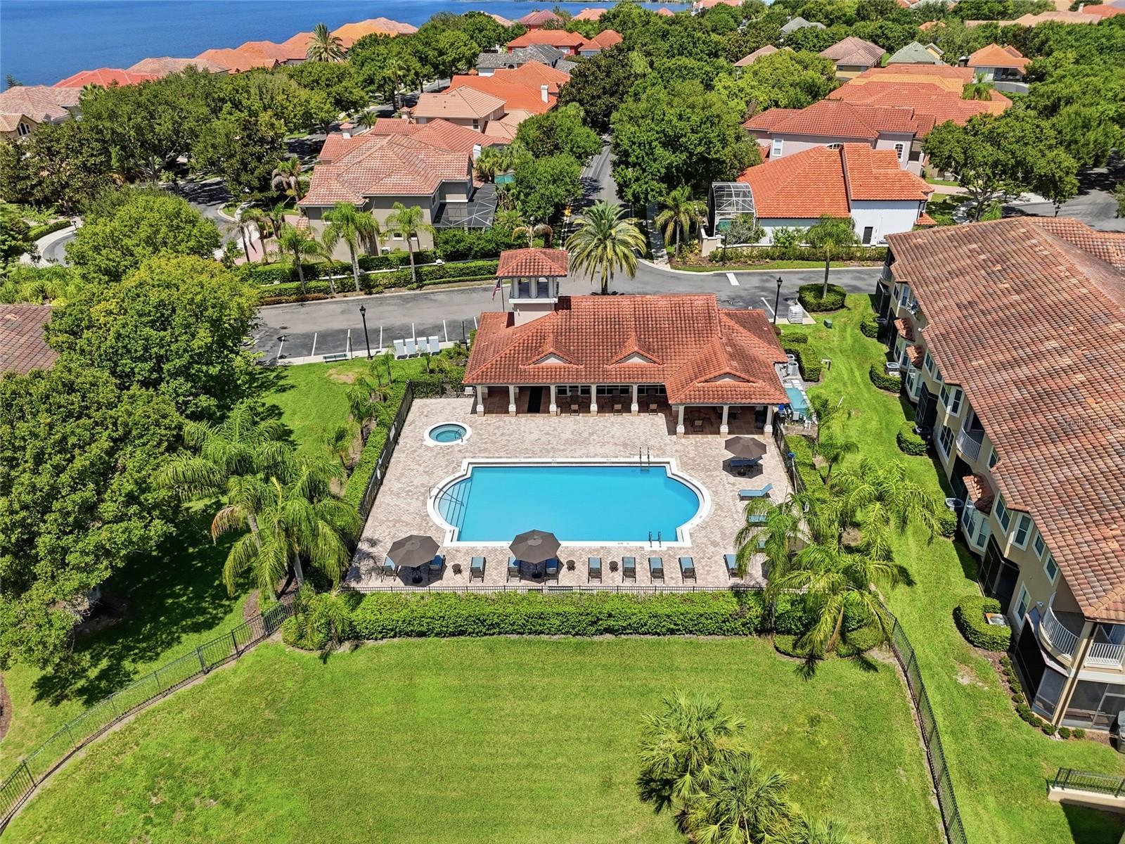 VIZCAYA HEIGHTS CONDO OR 6575 1315 - Residential