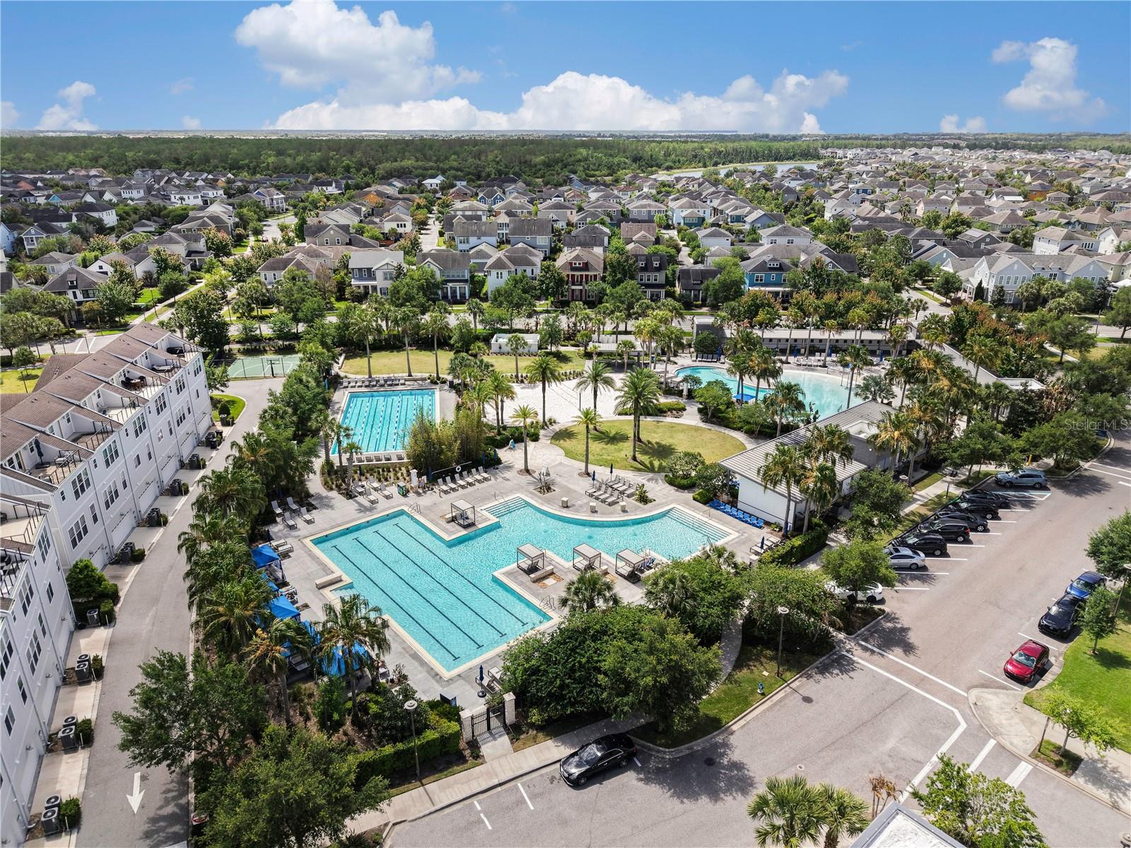 LAUREATE PARK - Residential Lease