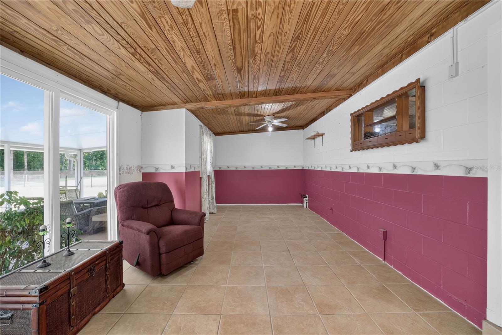 PINE ACRES - Residential