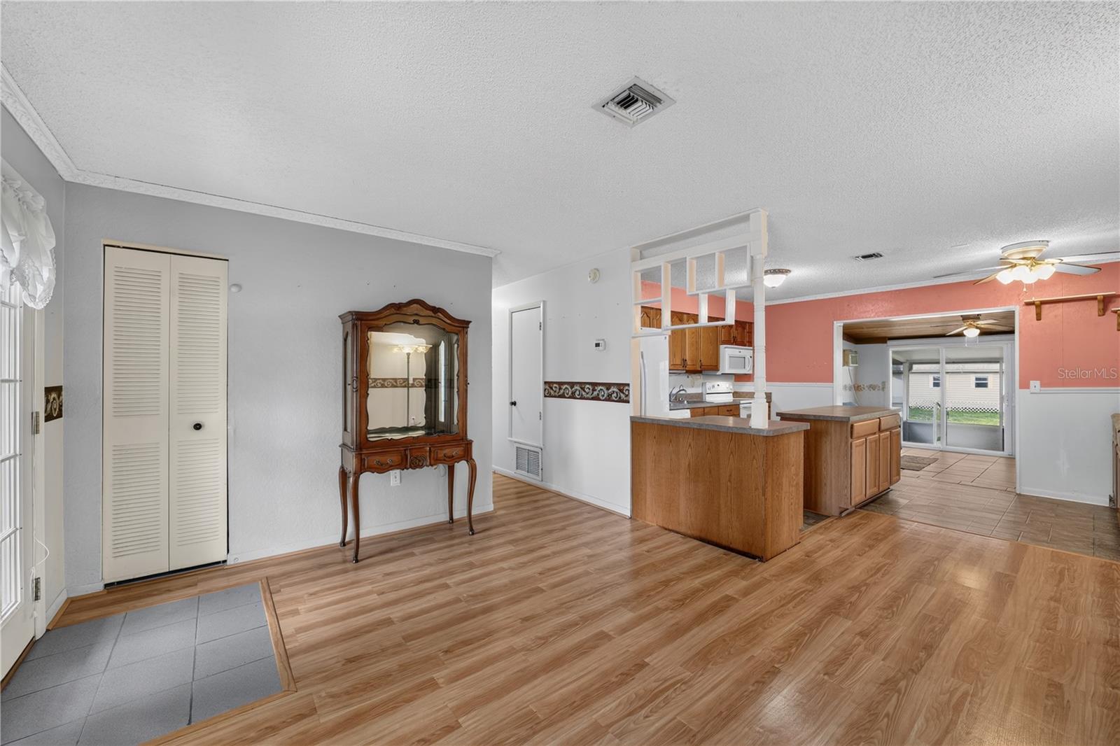 PINE ACRES - Residential