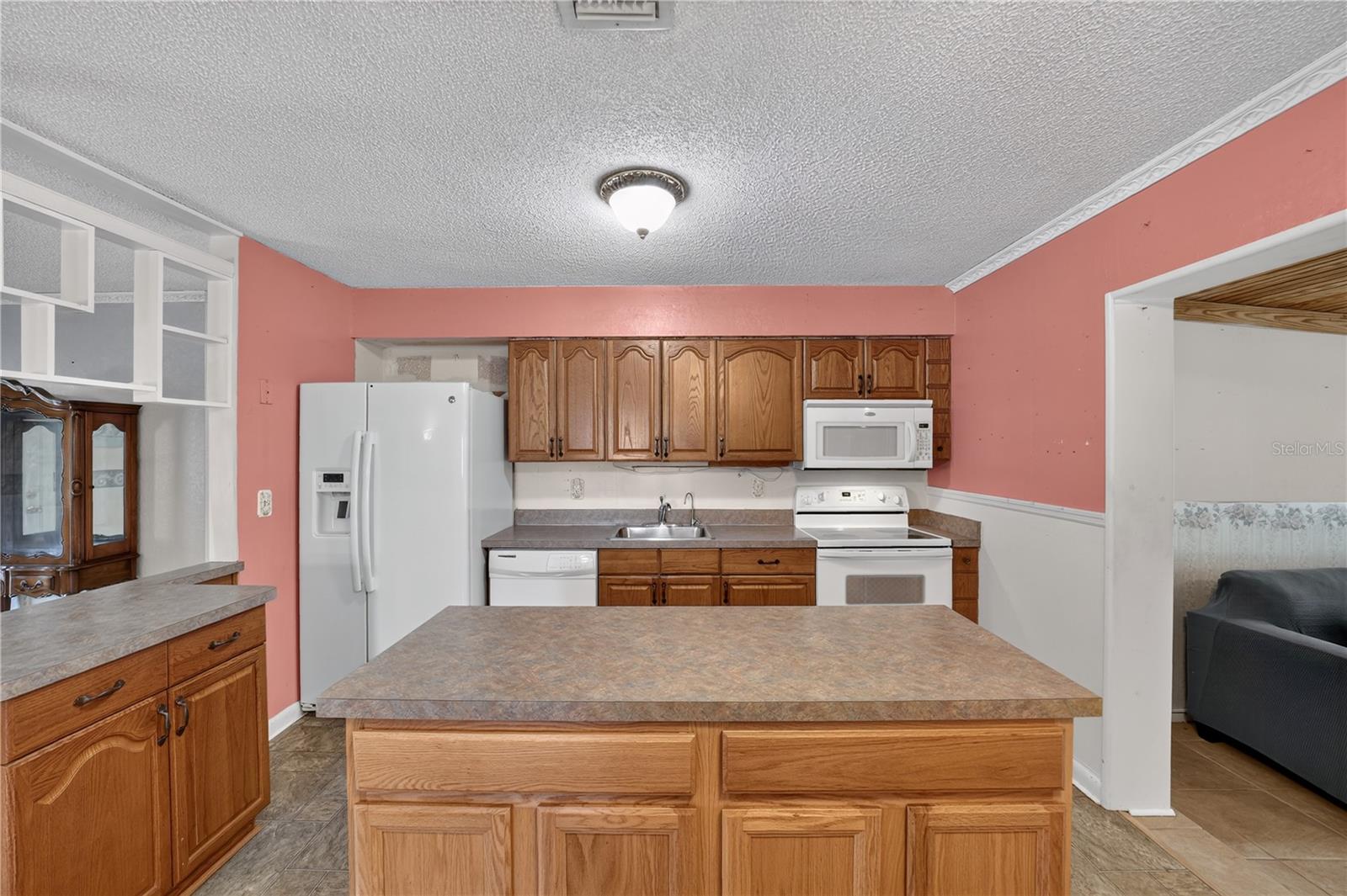 PINE ACRES - Residential