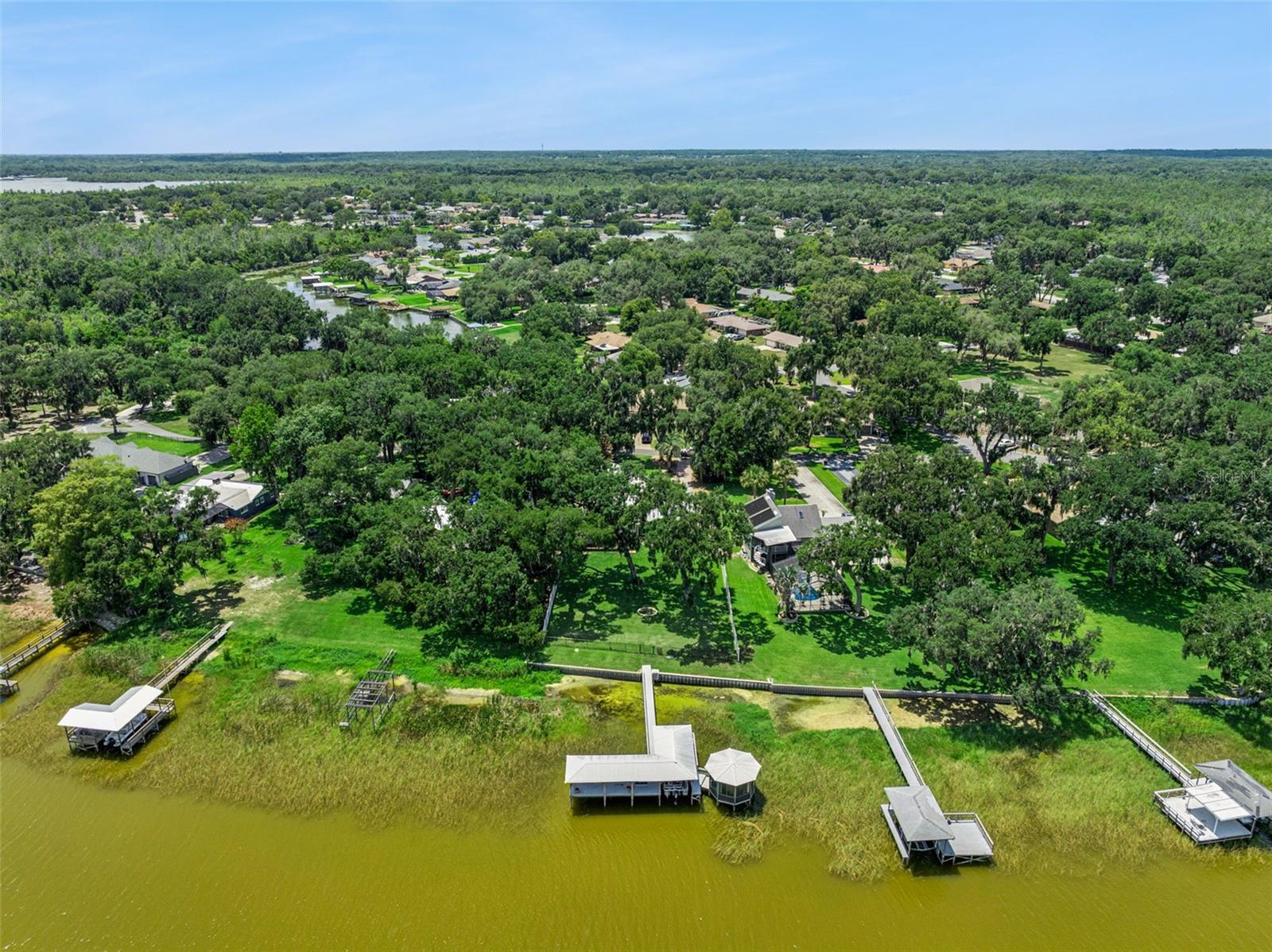 PICCIOLA HARBORS ROHRS ADD - Residential