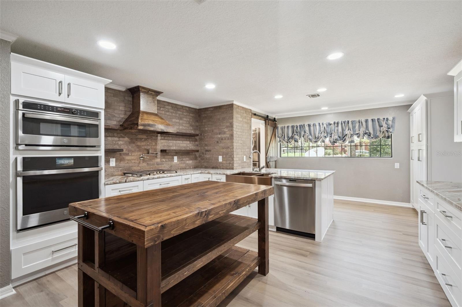 PICCIOLA HARBORS ROHRS ADD - Residential