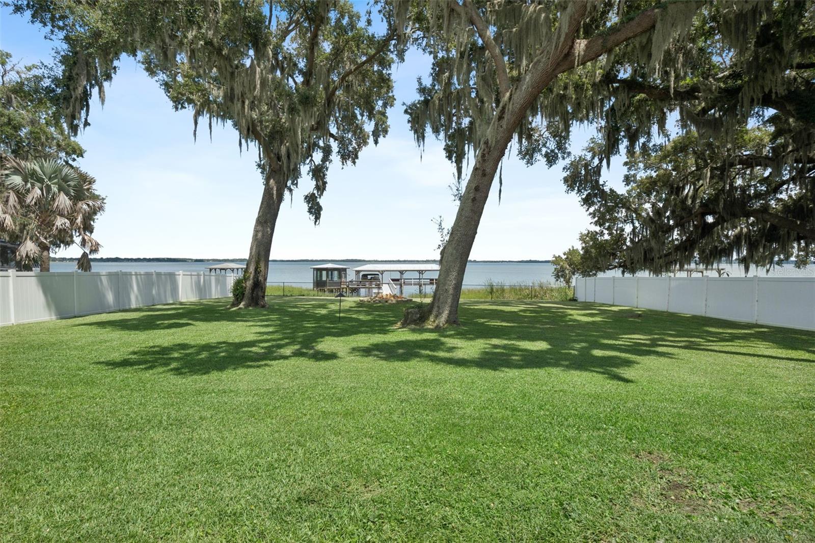 PICCIOLA HARBORS ROHRS ADD - Residential