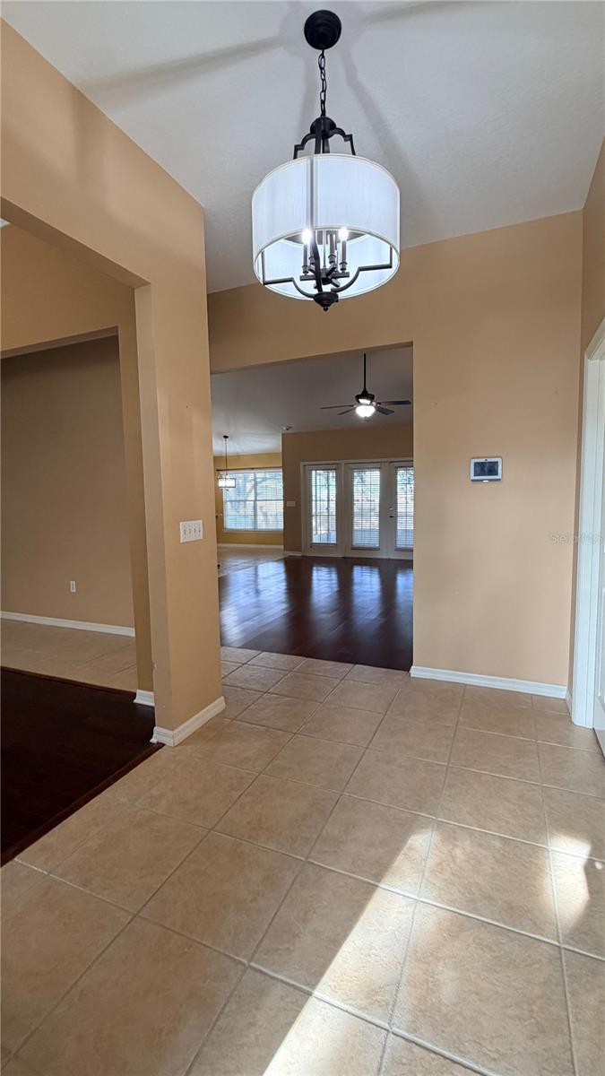 HIGHLANDS RIDGE - Residential Lease