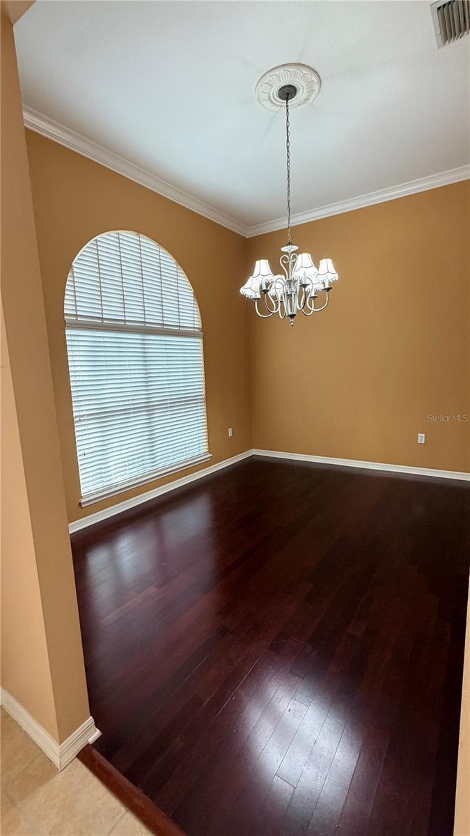 HIGHLANDS RIDGE - Residential Lease