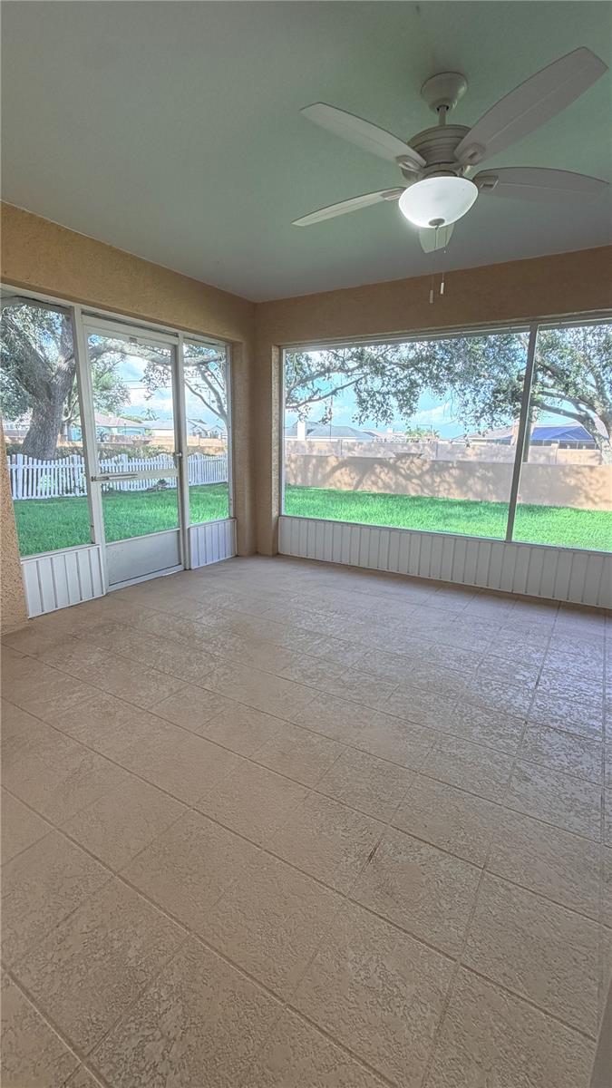 HIGHLANDS RIDGE - Residential Lease