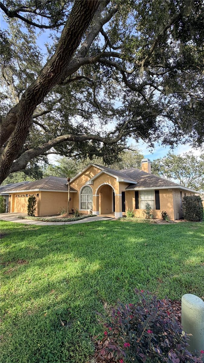 HIGHLANDS RIDGE - Residential Lease