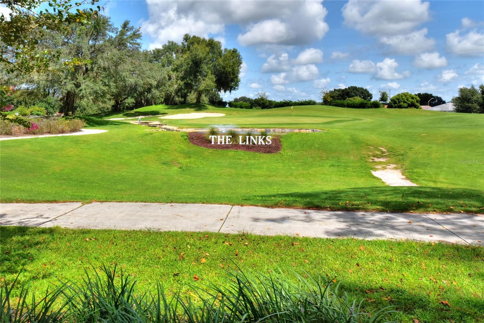 SANDPIPER GOLF & COUNTRY CLUB PH 07 - Residential Lease