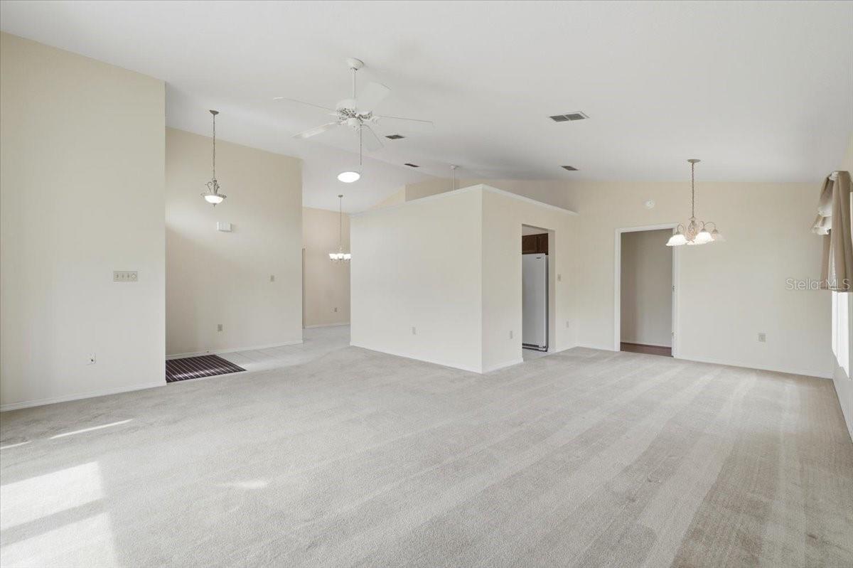 SANDPIPER GOLF & COUNTRY CLUB PH 07 - Residential Lease
