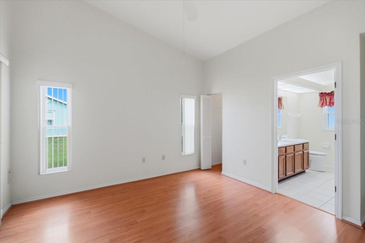 SANDPIPER GOLF & COUNTRY CLUB PH 07 - Residential Lease
