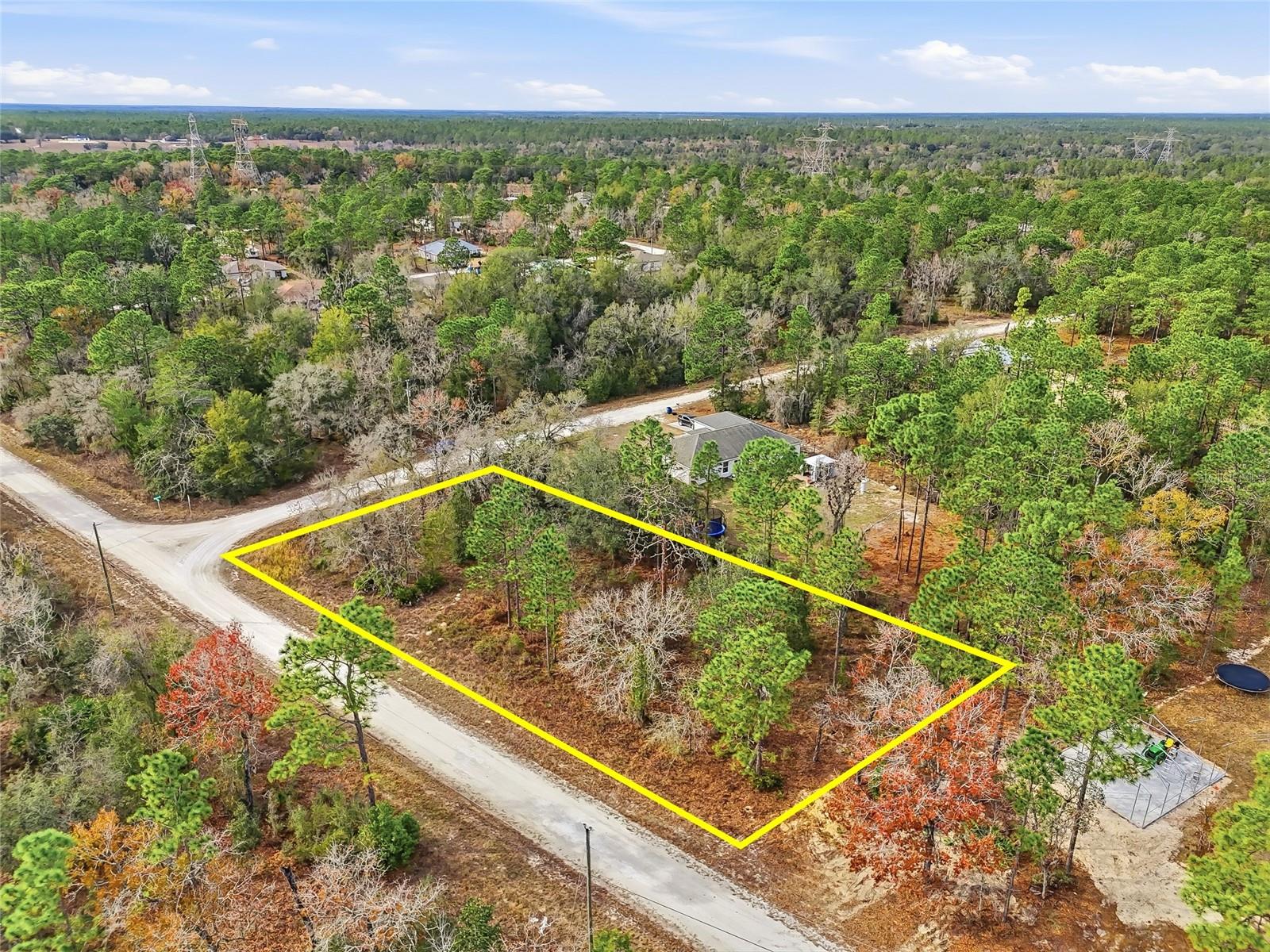 Build your dream home on this spacious 0.46-acre corner lot located in the desirable Royal Highlands area of Hernando County. Situated on a quiet limerock road, this property offers a peaceful, country setting with plenty of room to design your ideal homesite.
Enjoy the flexibility of county living with no HOA restrictions, giving you the freedom to build the home that fits your lifestyle. The corner location provides added space, accessibility, and layout options for your future build.
Conveniently located with an easy commute to Tampa and Orlando, you’ll have the best of both worlds — privacy and room to grow, while staying connected to major highways, shopping, dining, and Central Florida attractions.
Whether you're ready to build now or invest for the future, this oversized homesite offers opportunity, space, and location.