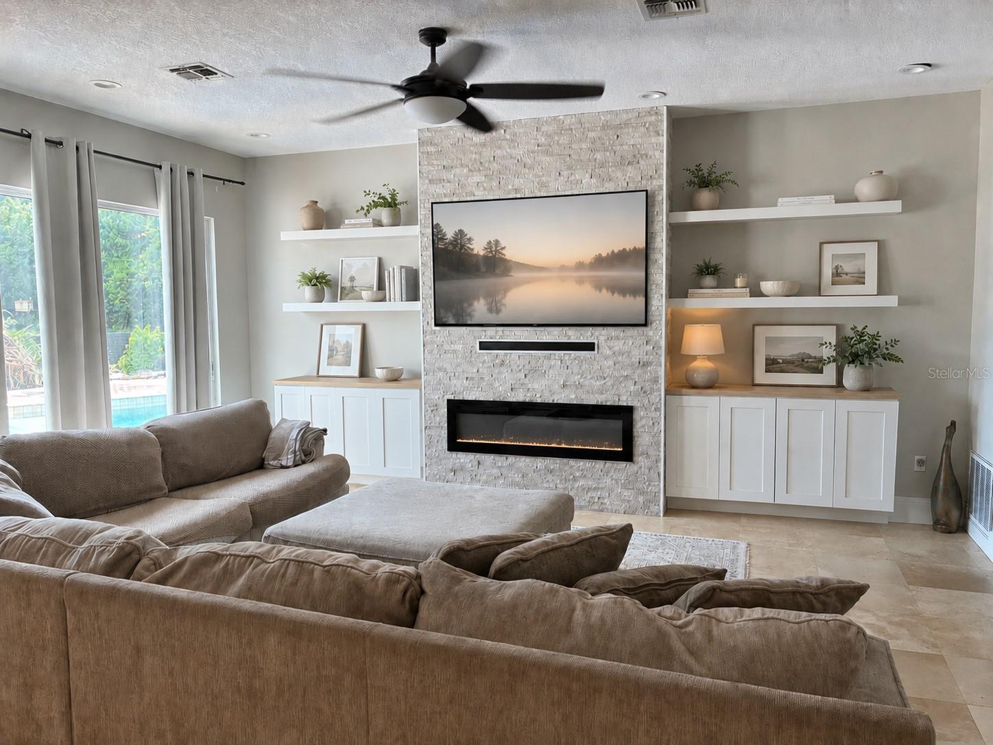 HICKORY HILL ACRES - Residential