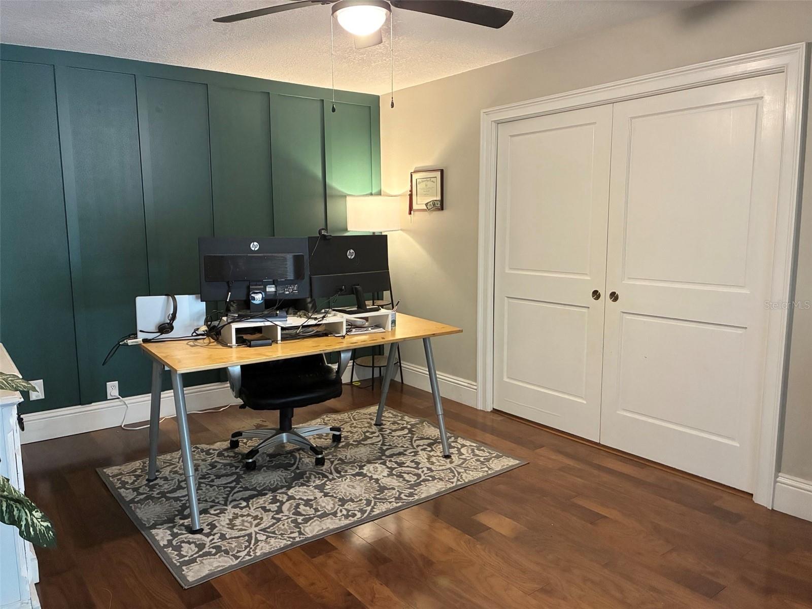 HICKORY HILL ACRES - Residential