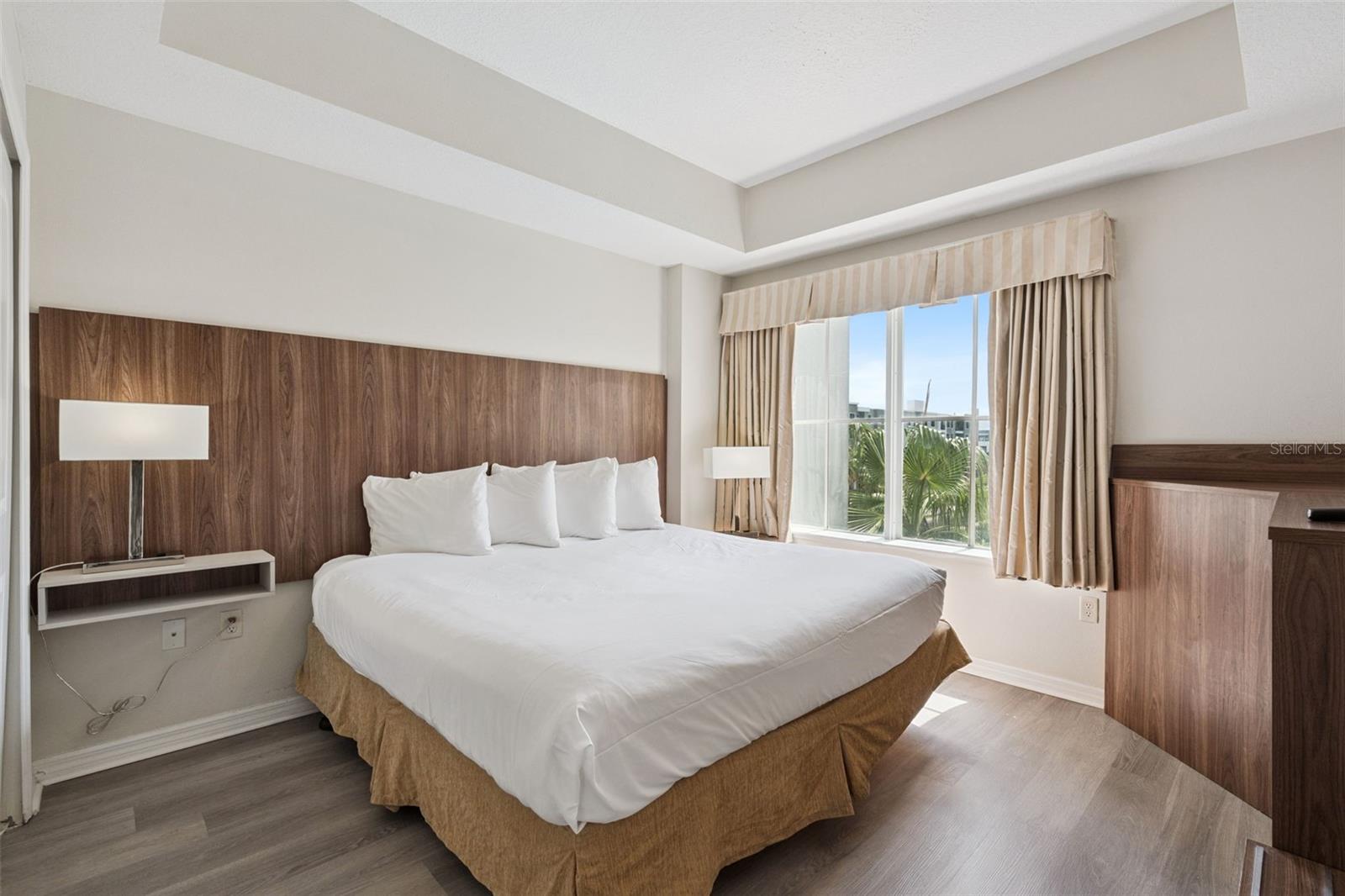 POINT ORLANDO RESORT - Residential