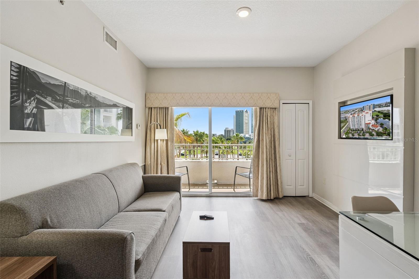 POINT ORLANDO RESORT - Residential