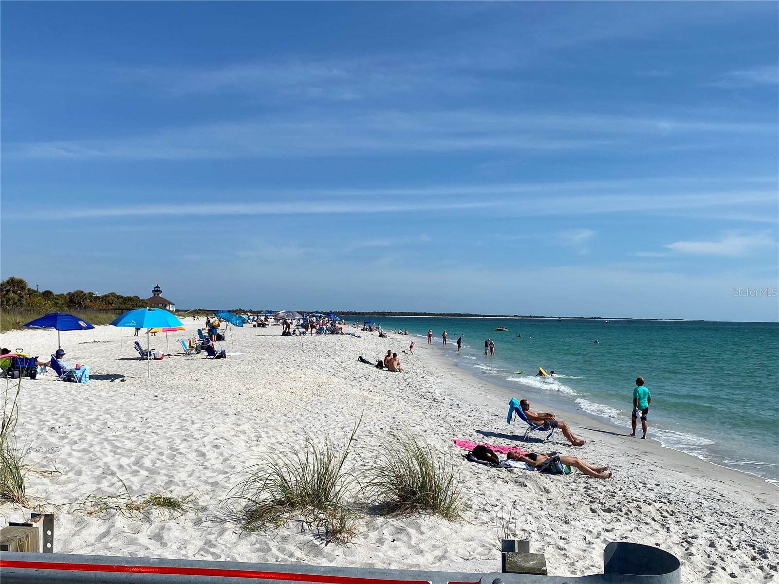 CAPRI ISLE - Residential