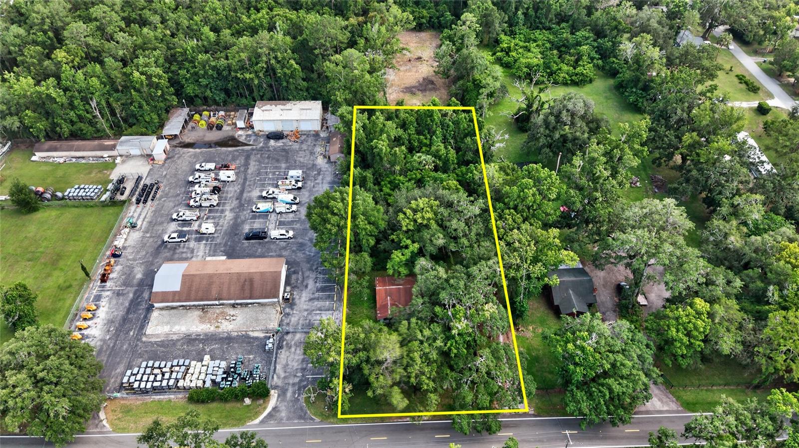 E125 FT OF NE1/4 OF NE1/4 OF SW1/4 LESS RD R/W & L - Residential