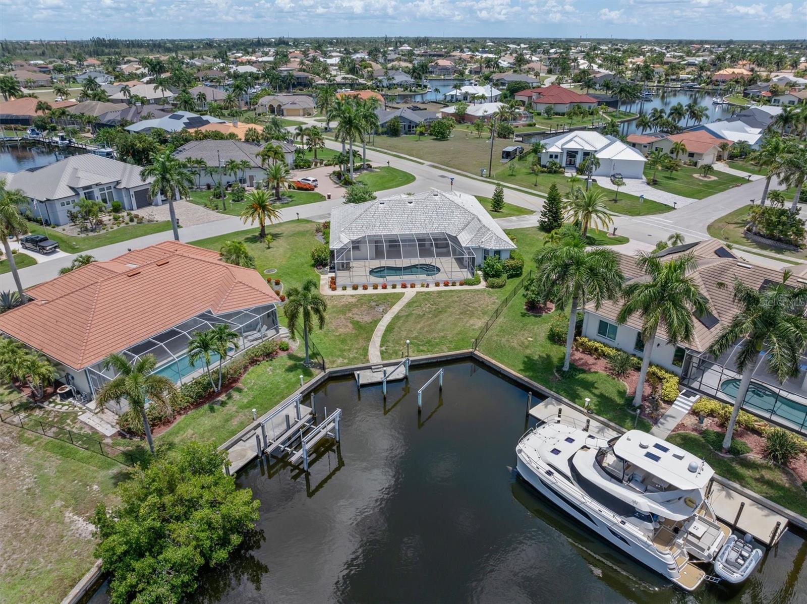 PUNTA GORDA ISLES SEC 14 - Residential