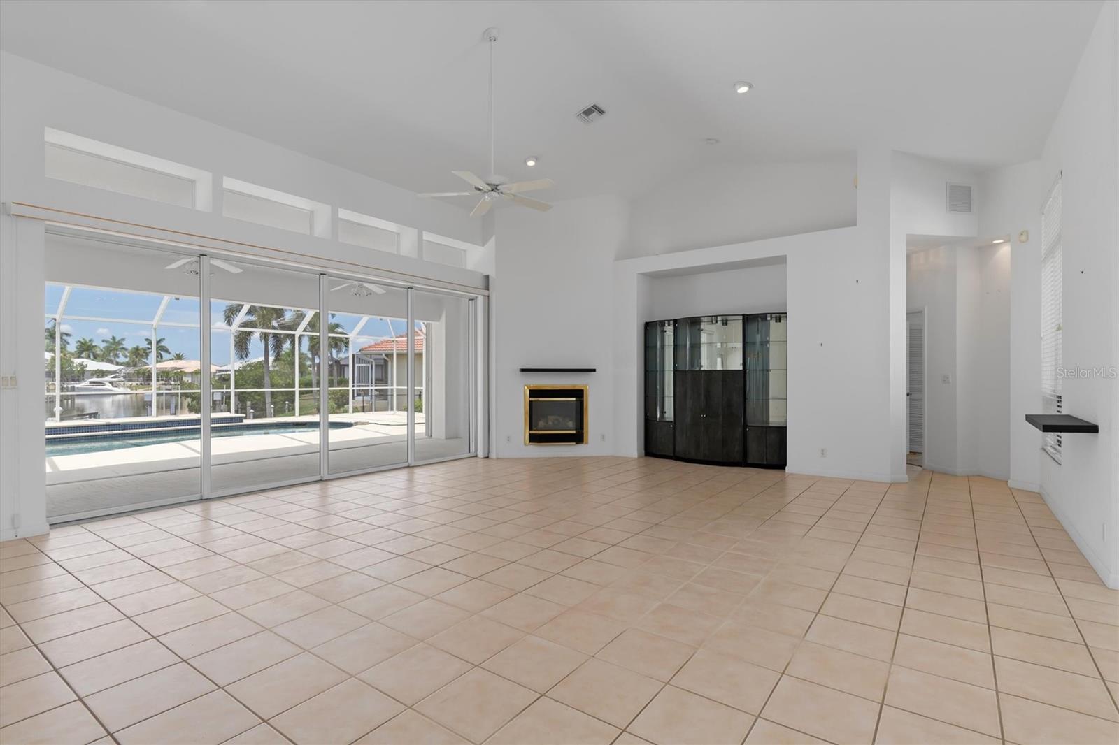PUNTA GORDA ISLES SEC 14 - Residential