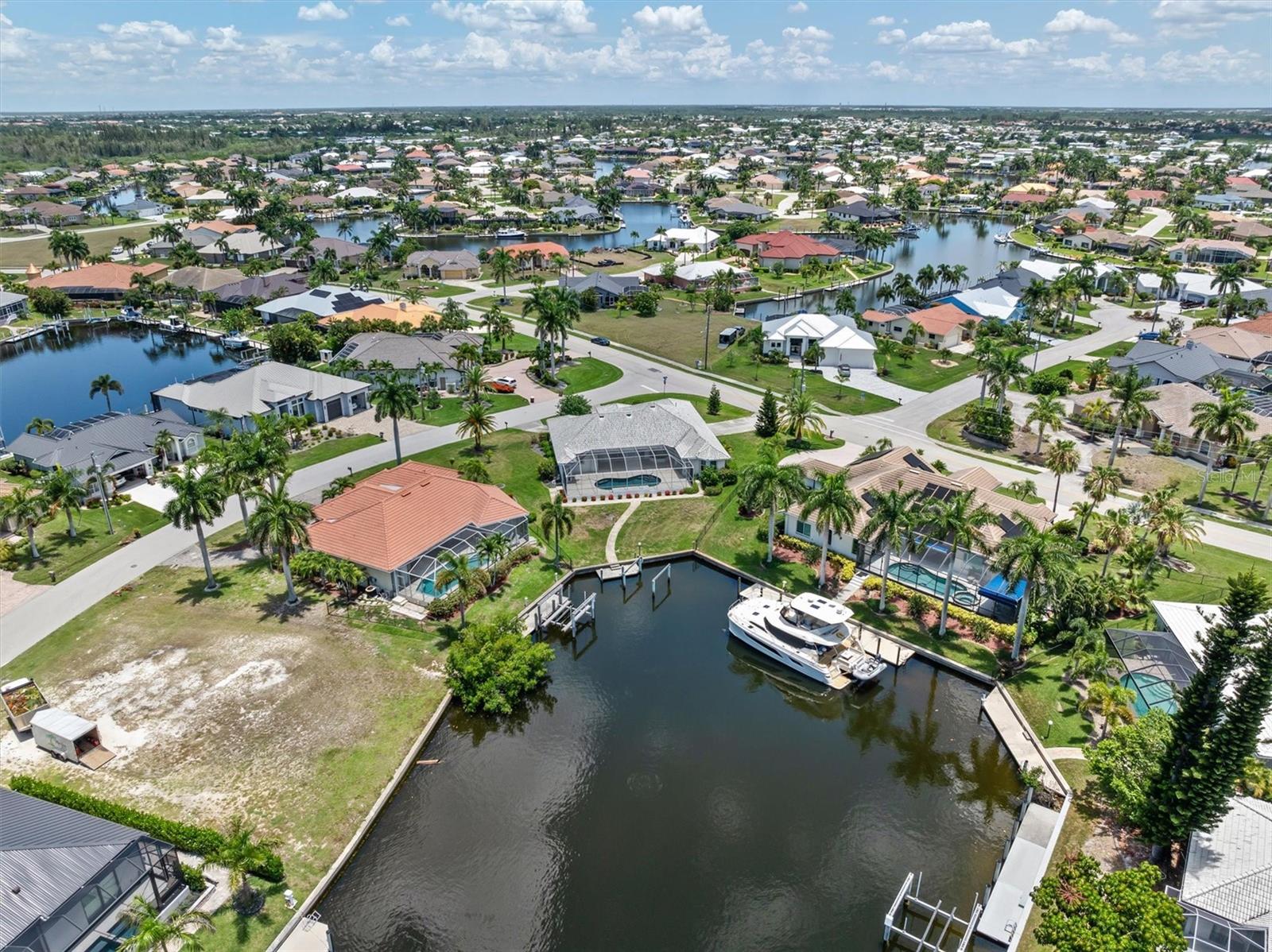 PUNTA GORDA ISLES SEC 14 - Residential