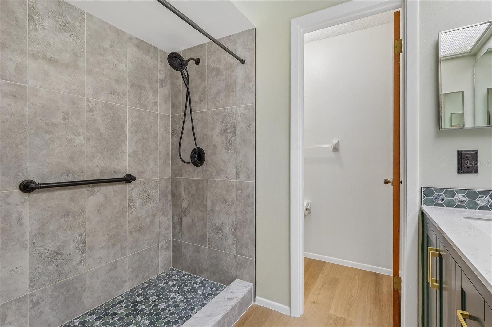 NORTHBRIDGE AT COUNTRY CREEK - Residential