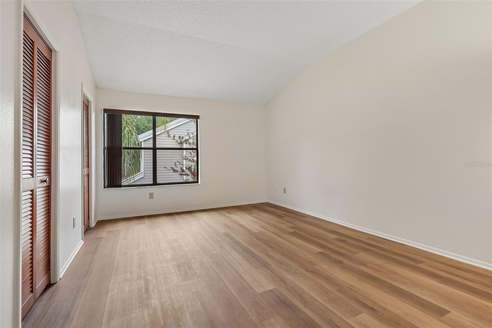 NORTHBRIDGE AT COUNTRY CREEK - Residential