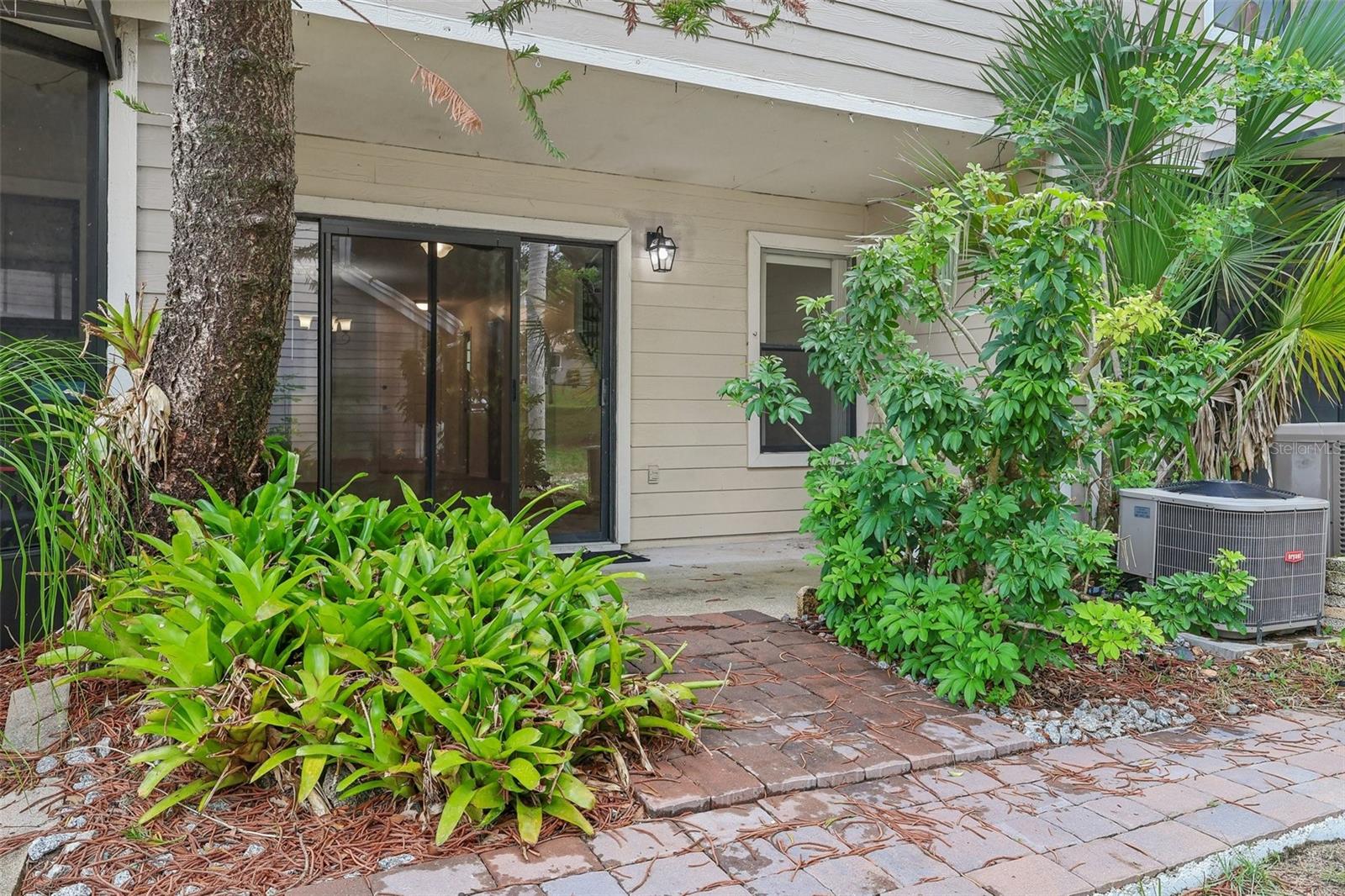 NORTHBRIDGE AT COUNTRY CREEK - Residential