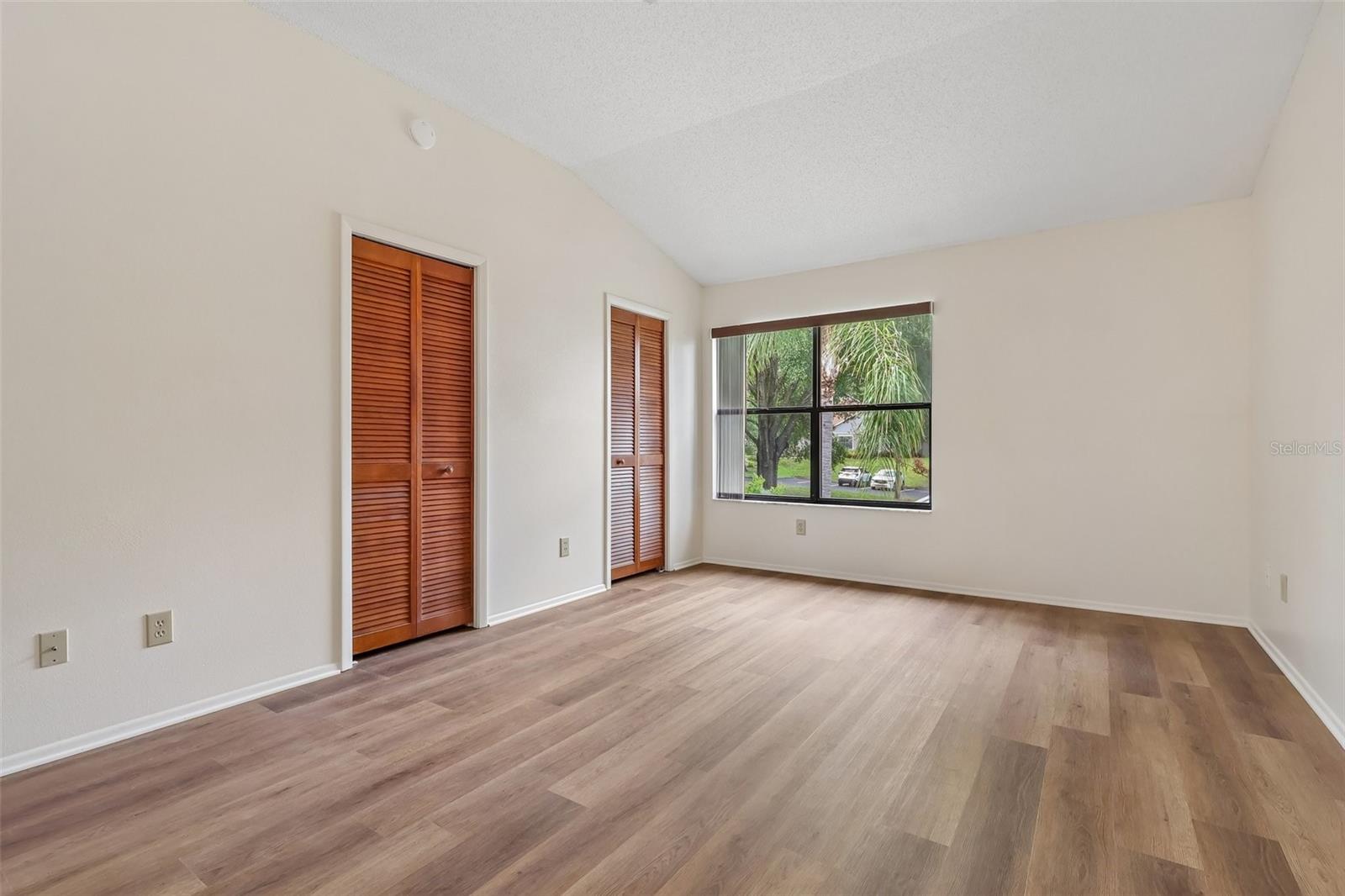NORTHBRIDGE AT COUNTRY CREEK - Residential