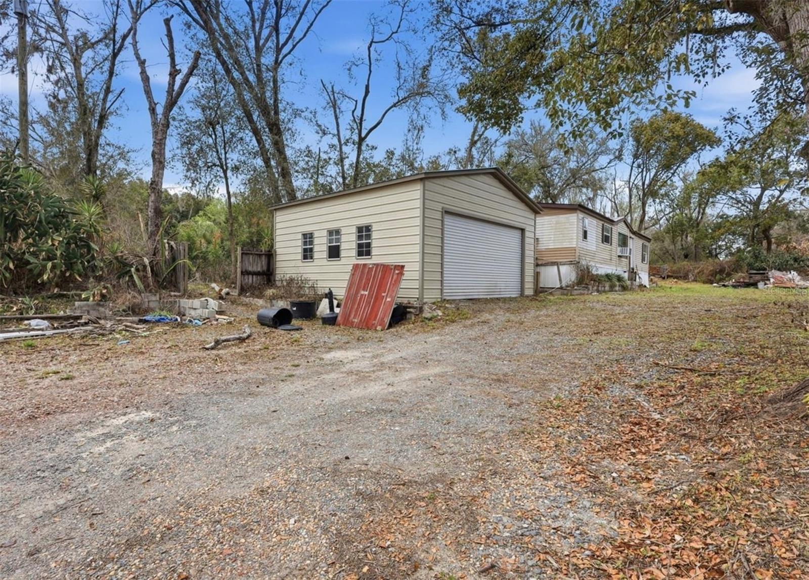 CUNNINGHAM ESTATES - Land