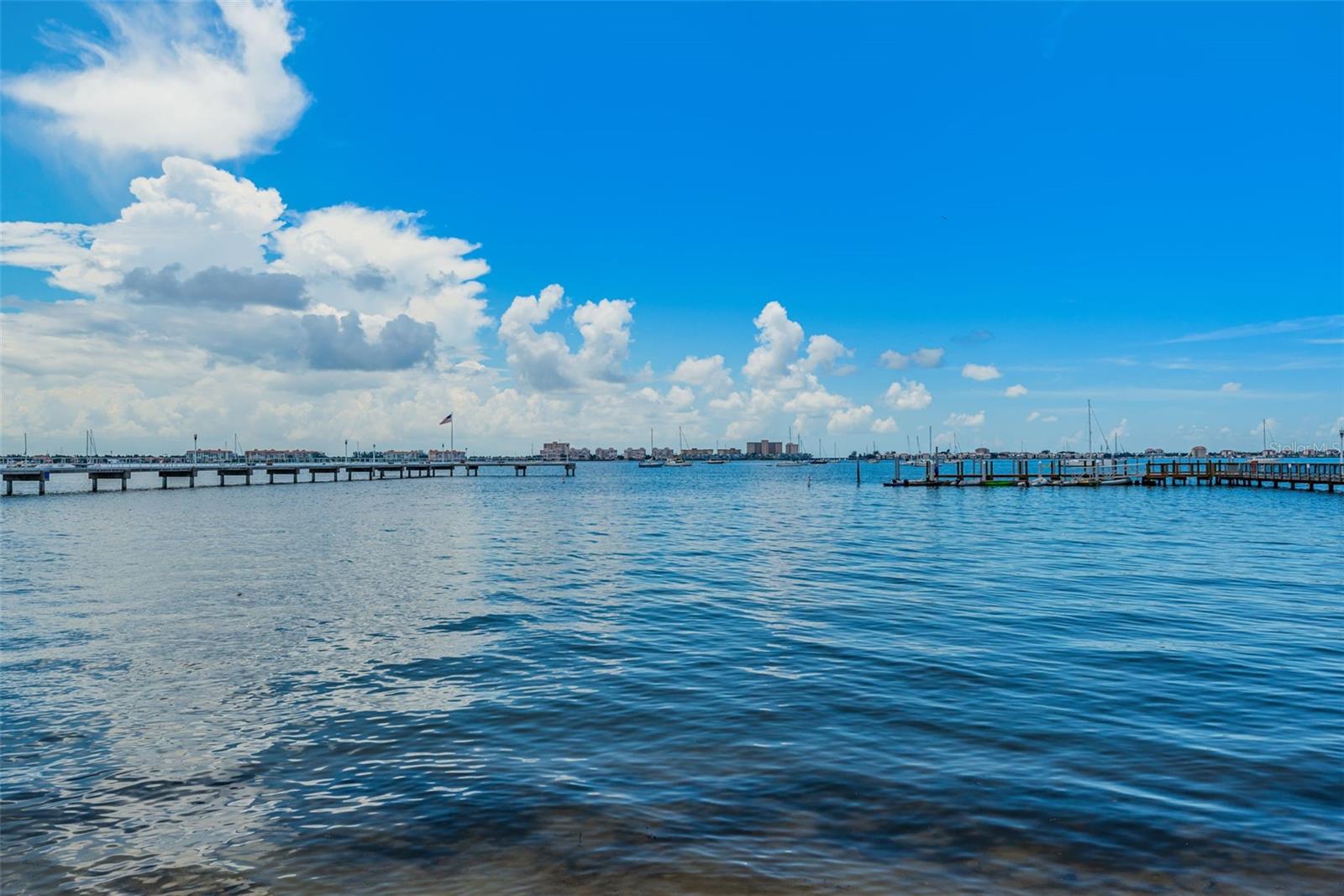 BOCA CEIGA PARK - Residential