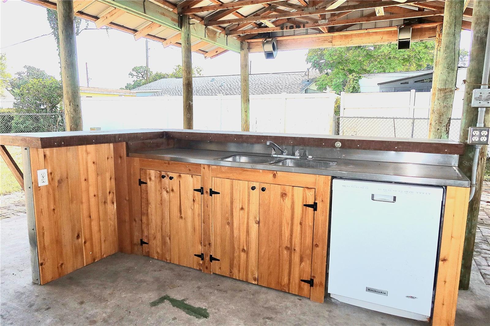 BONNEVILLE SEC 02 - Residential Lease