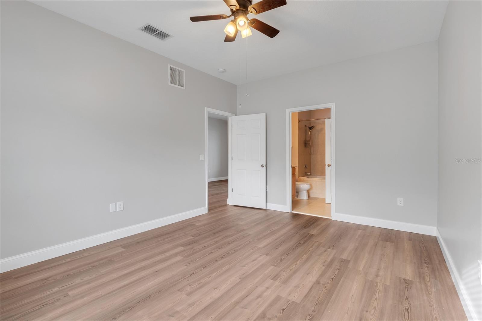 GROVELAND WATERSIDE POINTE PH 01 - Residential