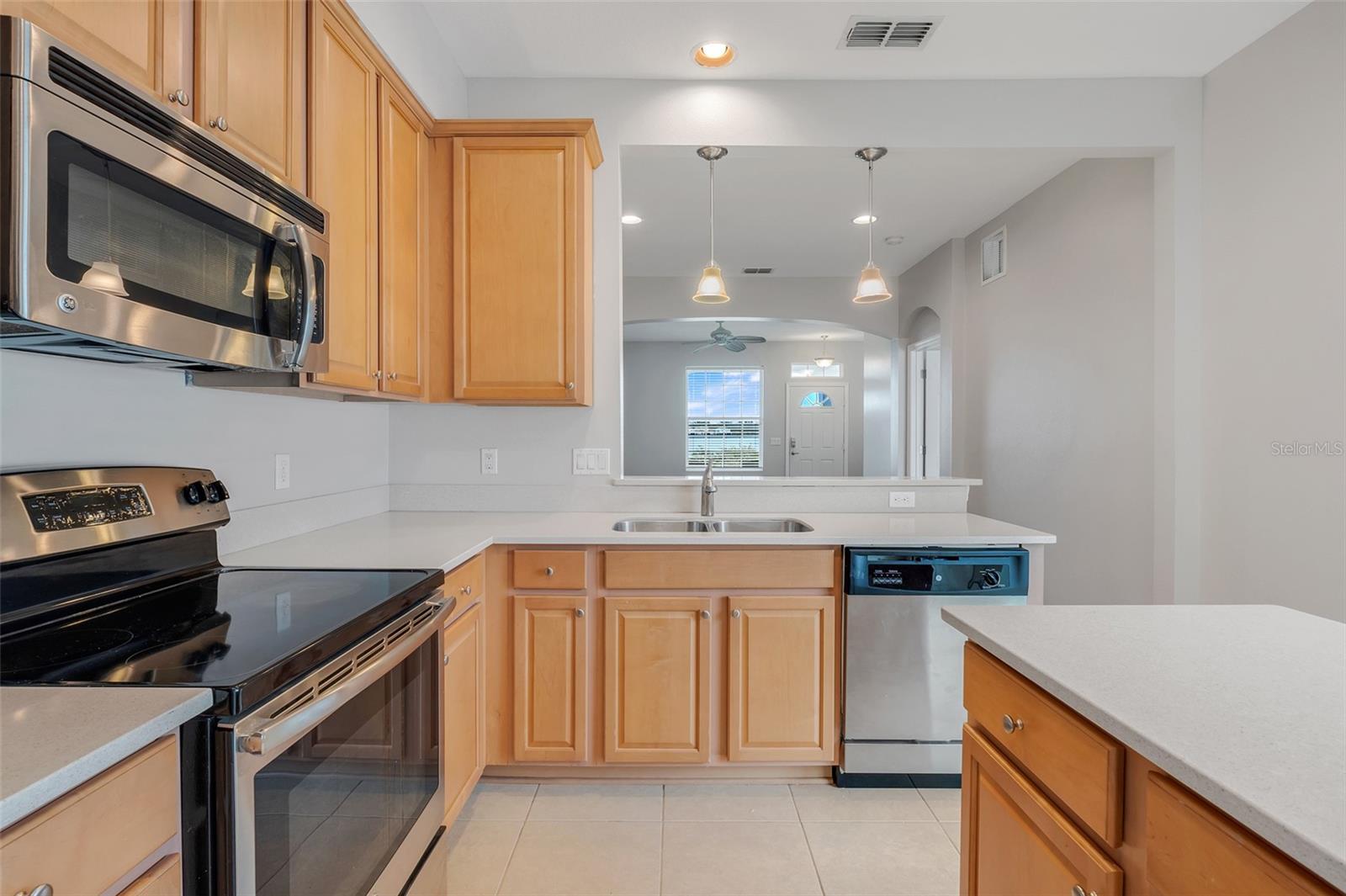 GROVELAND WATERSIDE POINTE PH 01 - Residential