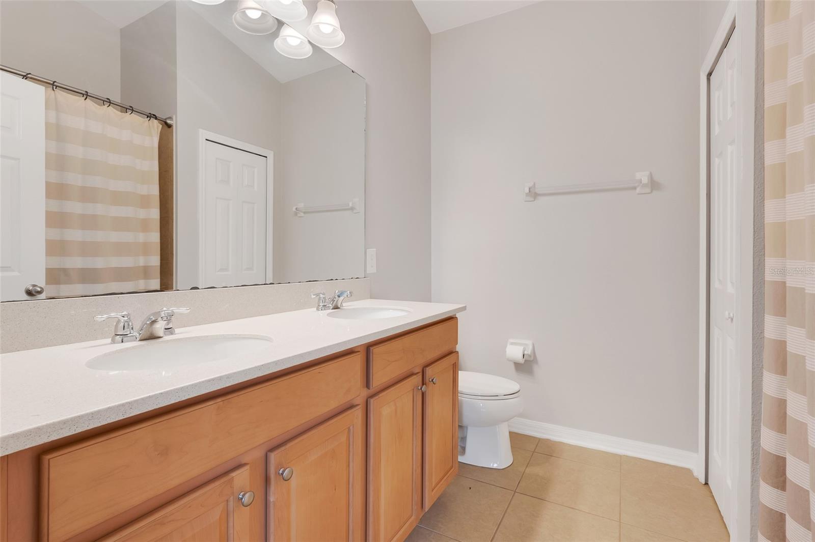 GROVELAND WATERSIDE POINTE PH 01 - Residential