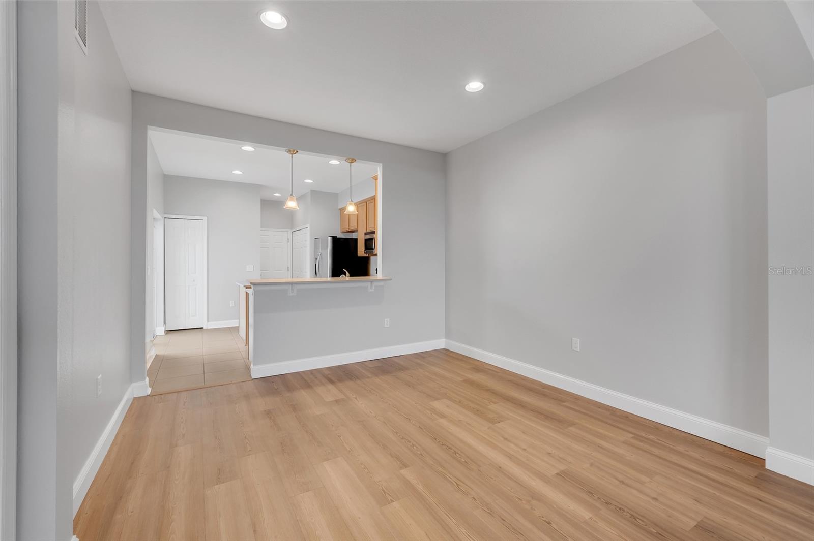 GROVELAND WATERSIDE POINTE PH 01 - Residential