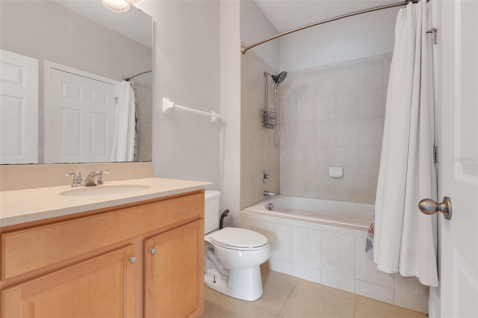 GROVELAND WATERSIDE POINTE PH 01 - Residential