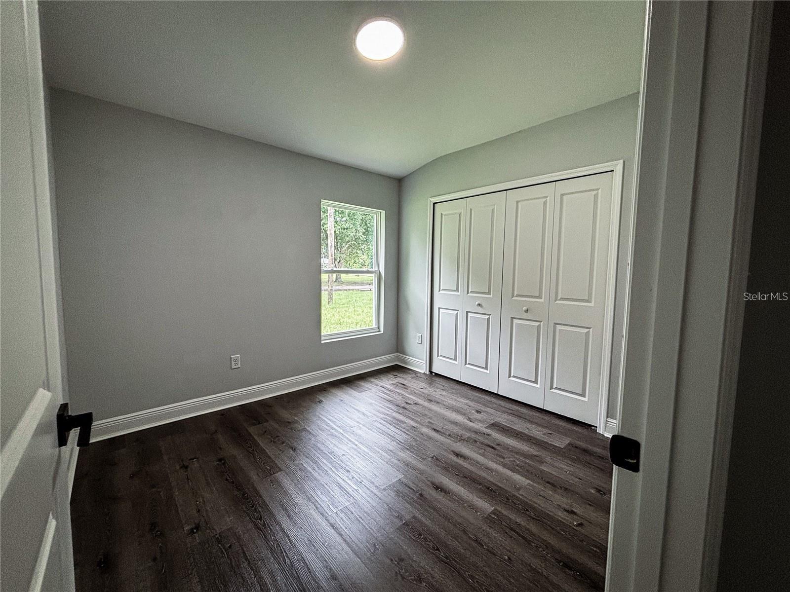 SILVER SPGS SHORES UN #12 - Residential Lease